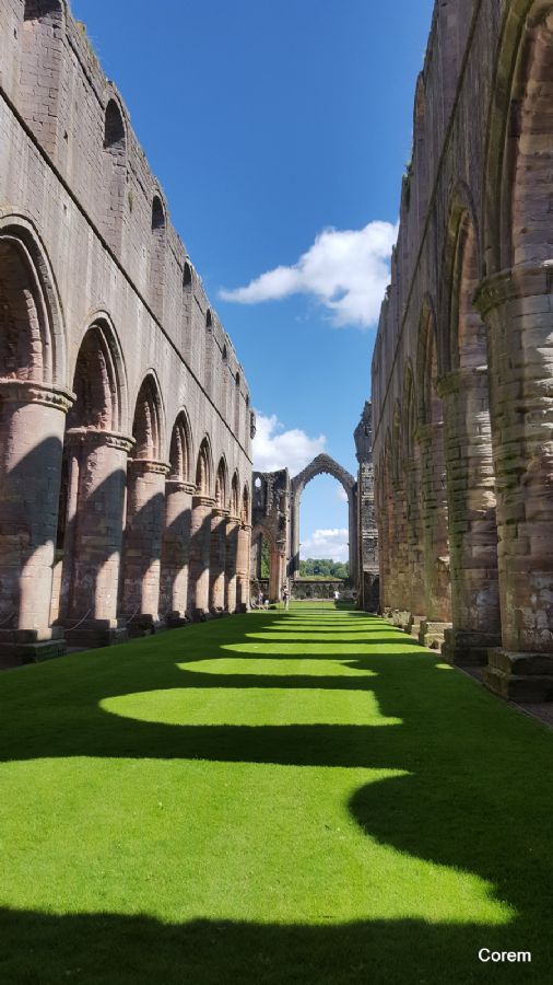 שרידי הכנסייה